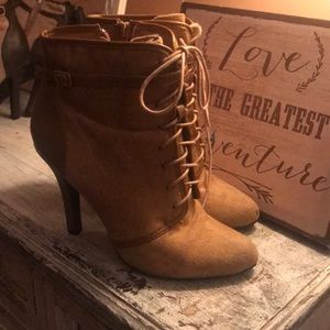 ❤️ Free w Purchase❤️ Qupid High Heel Ankle Boot